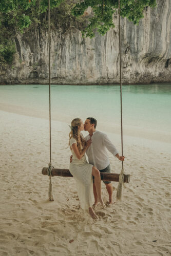 Krabi on film, Krabi photography, Krabi photographer, Krabi film style, Krabi film production, Krabi film, Nostalgia photography, Hong Island, Boat photography, Longtail boat photography