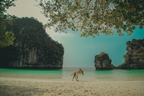 Krabi on film, Krabi photography, Krabi photographer, Krabi film style, Krabi film production, Krabi film, Nostalgia photography, Hong Island, Boat photography, Longtail boat photography